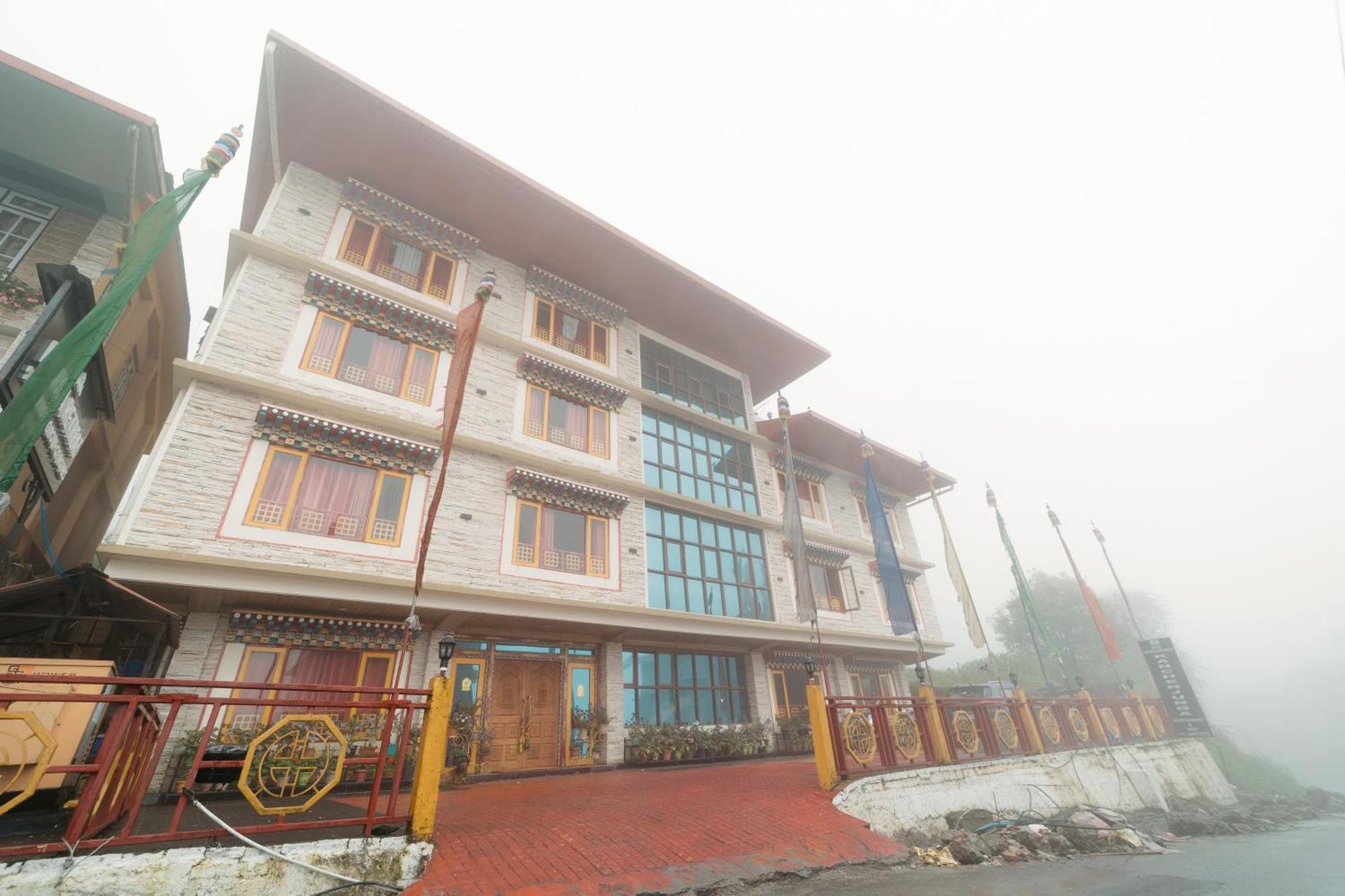 Buddha Retreat Ravangla Экстерьер фото